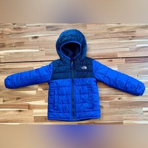 North Face boys 5T winter coat Mt Chimbo reversible